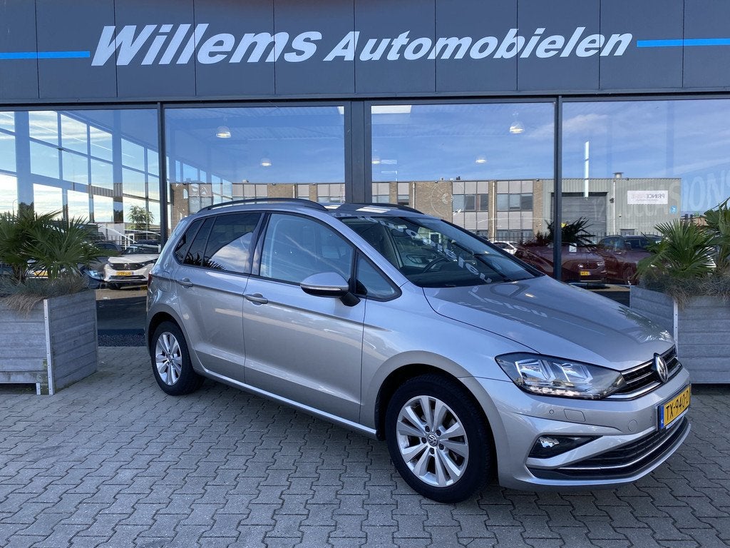 Volkswagen Golf Sportsvan 1.0 TSI Highline Edition Trekhaak,, Stof, Gebruikt, Met garantie (alle), Golf Sportsvan