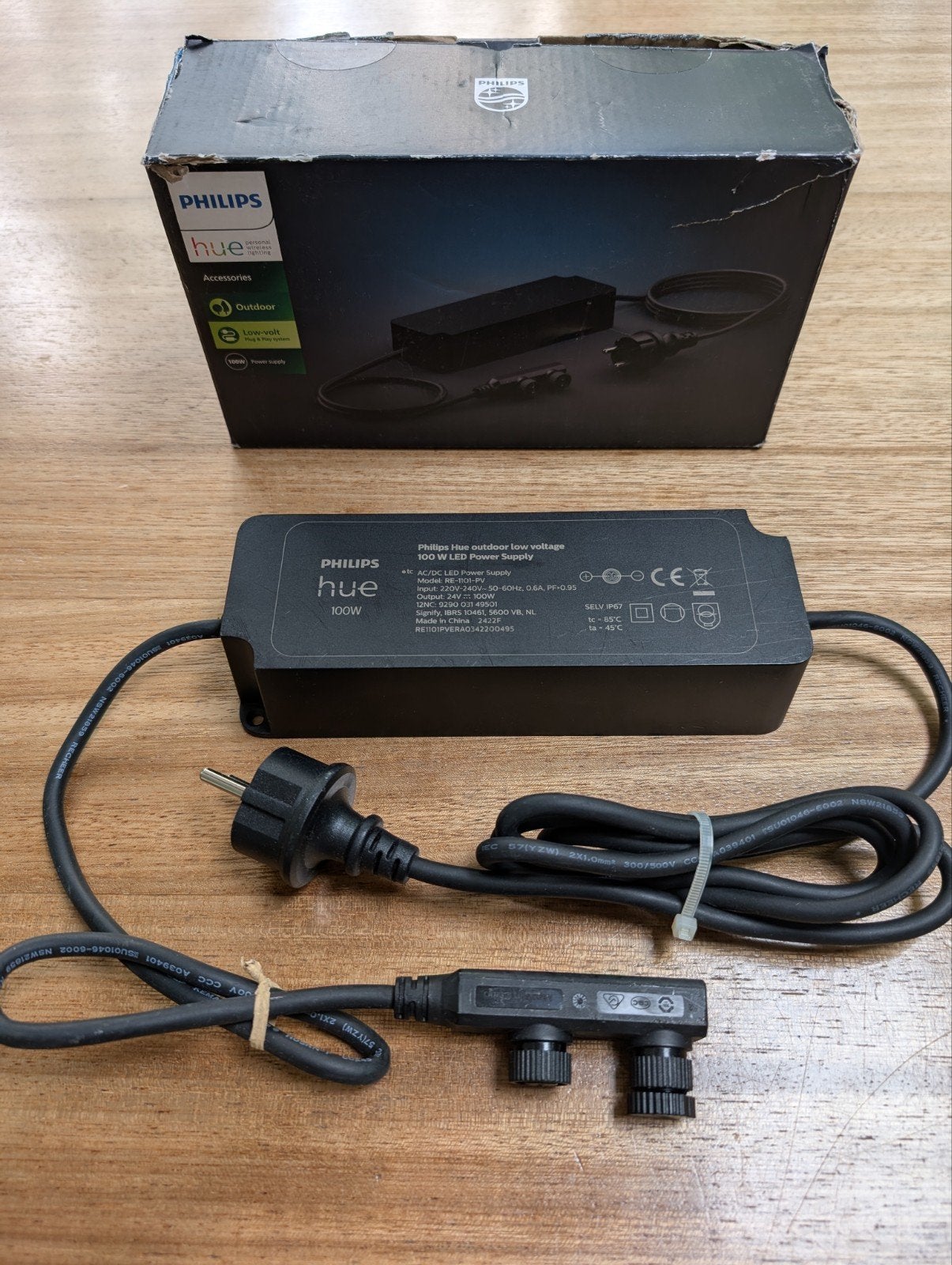 Hue Buitenvoeding 100W Philips, Overige materialen, Overige typen, Ophalen of Verzenden, 50 tot 250 watt