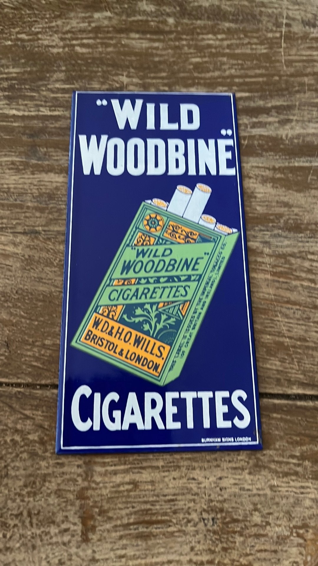 Wild Woodbine Cigarettes emaille bordje reproductie ????, Verzamelen, Ophalen of Verzenden, Zo goed als nieuw, Reclamebord