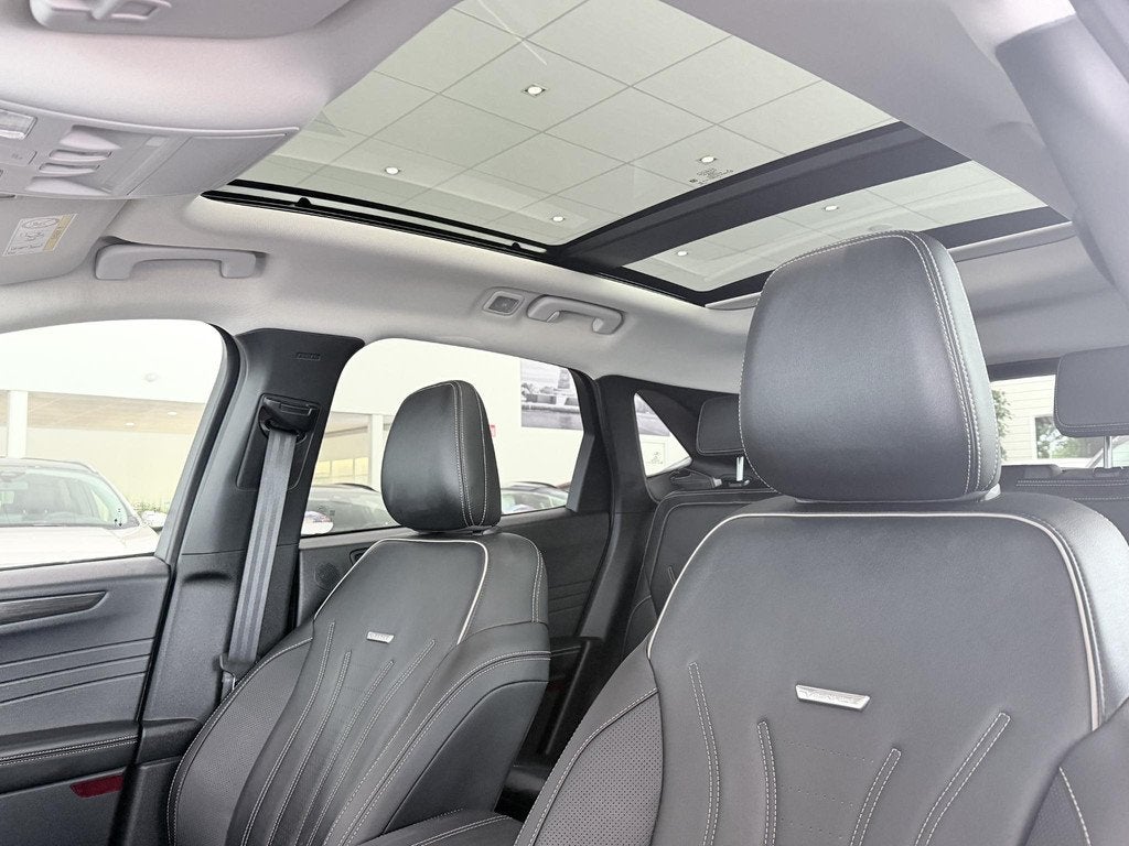 Ford Kuga Vignale Adapt. Cruise | HUD | Panoramadak | B&O |, Auto's, Ford, 12 maanden, Gebruikt, Euro 6, 4 cilinders