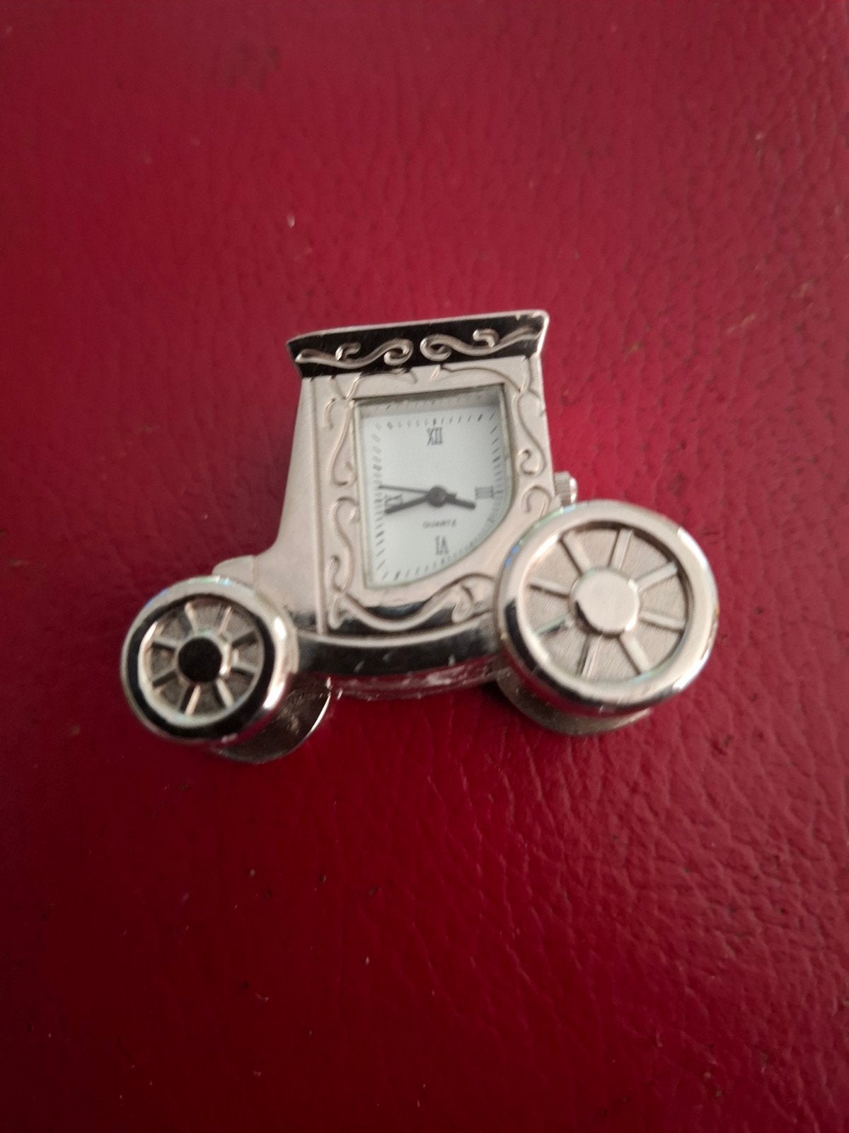 Le Temps Quartz Metalen Koets Miniatuur Klokje, Ophalen of Verzenden