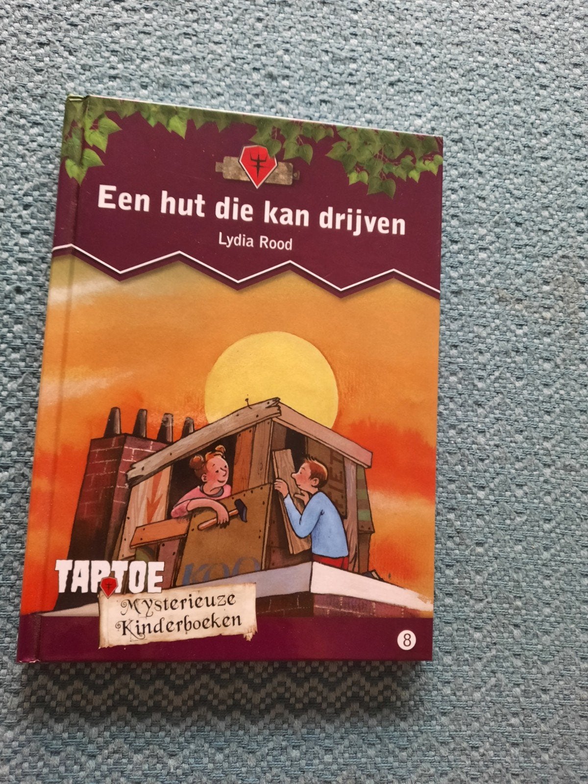 Een hut die kan drijven - Lydia Rood (hardcover, nieuwstaat), Ophalen of Verzenden, Zo goed als nieuw, Lydia Rood, Fictie algemeen