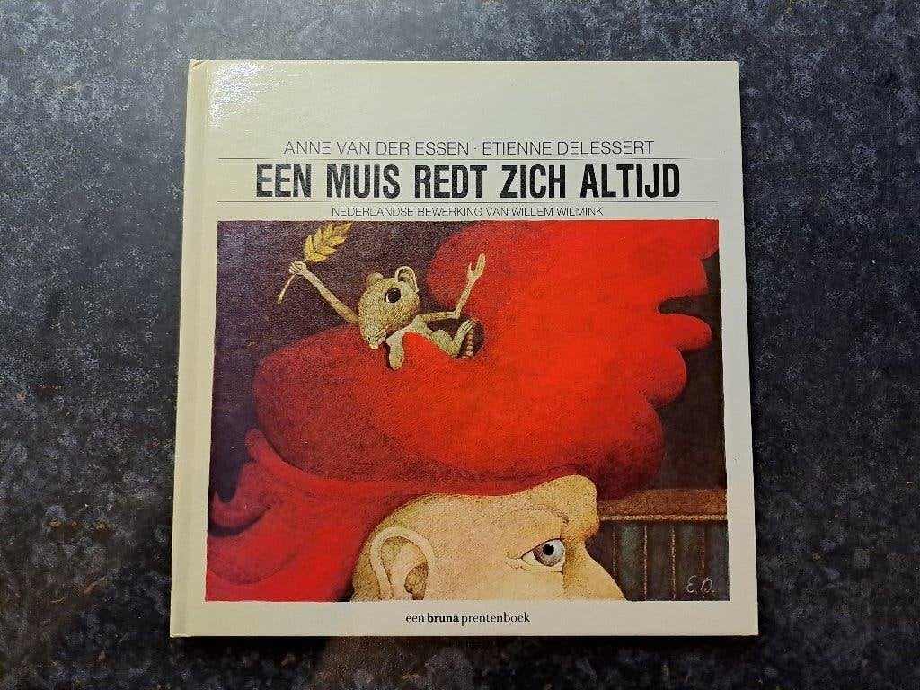 EEN MUIS REDT ZICH ALTIJD.WILLEM WILMINK., Gelezen, Fictie algemeen, Ophalen of Verzenden, Willem Wilmink