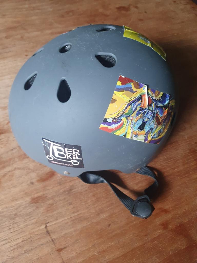 Helm voor buitensporten maat S/M, Ophalen of Verzenden, Gebruikt