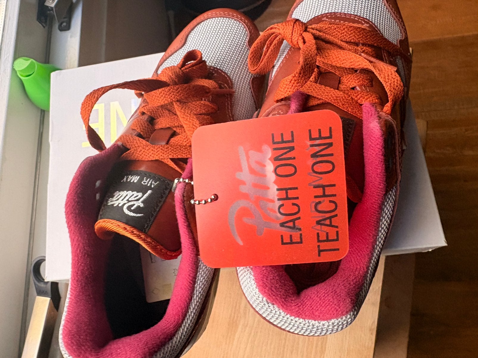 Nike x Patta Air Max 1 'Dark Russet' – Nieuw  – Maat 38, Kleding | Heren, Schoenen, Bruin, Nieuw, Ophalen of Verzenden, Sneakers of Gympen