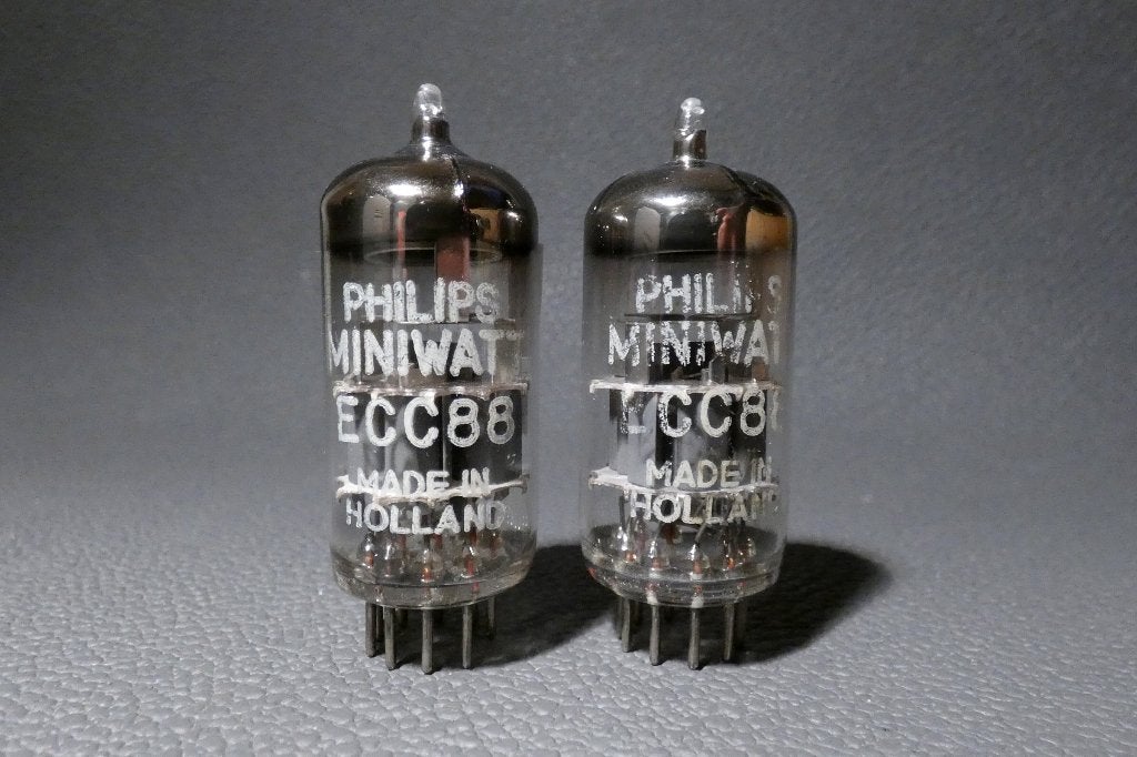 ECC88 Philips Heerlen -  Large O getter - sterk paartje!, Audio, Tv en Foto, Ophalen of Verzenden, Buis of Buizen