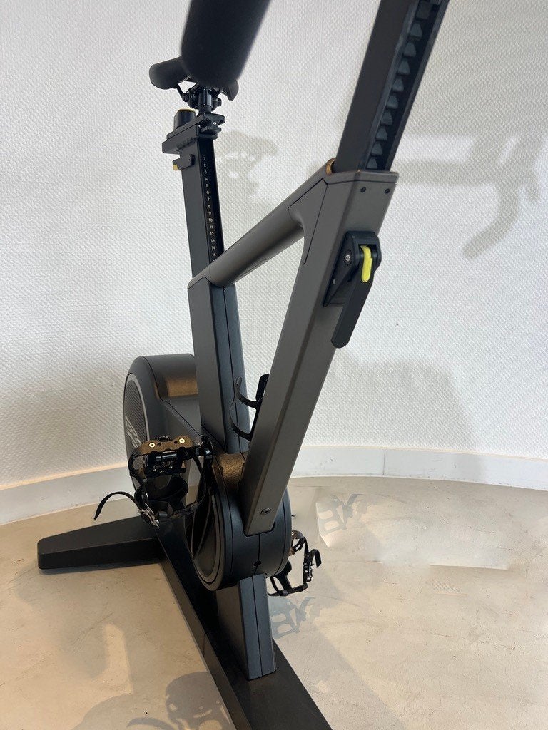 Technogym Bike Ride Live, Ophalen, Zo goed als nieuw, Benen, Hometrainer