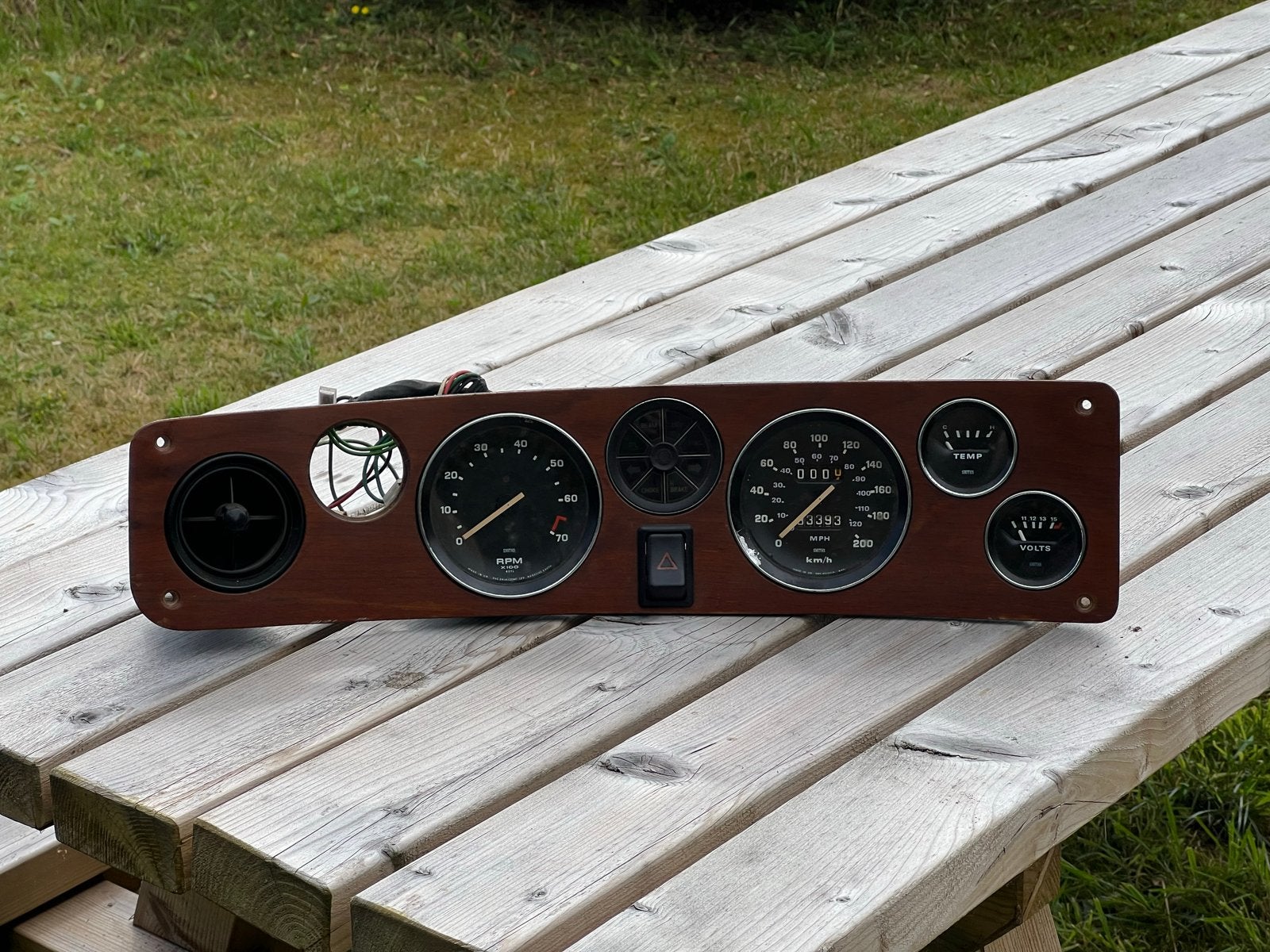 Dashboard afkomstig uit Triumph Stag, Ophalen, Gebruikt, Oldtimer onderdelen