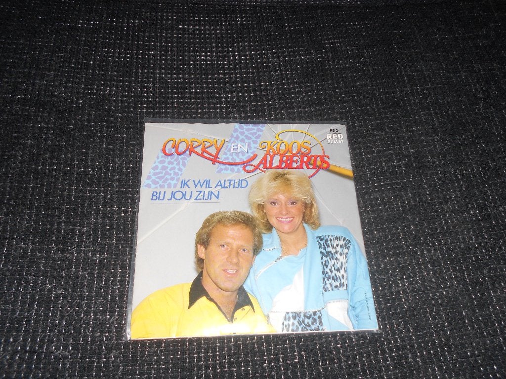 ik wil altijd bij jou zijn - corry & koos  ( piraten ) mint, 7 inch, Ophalen of Verzenden, Zo goed als nieuw, Beschermende buitenhoes