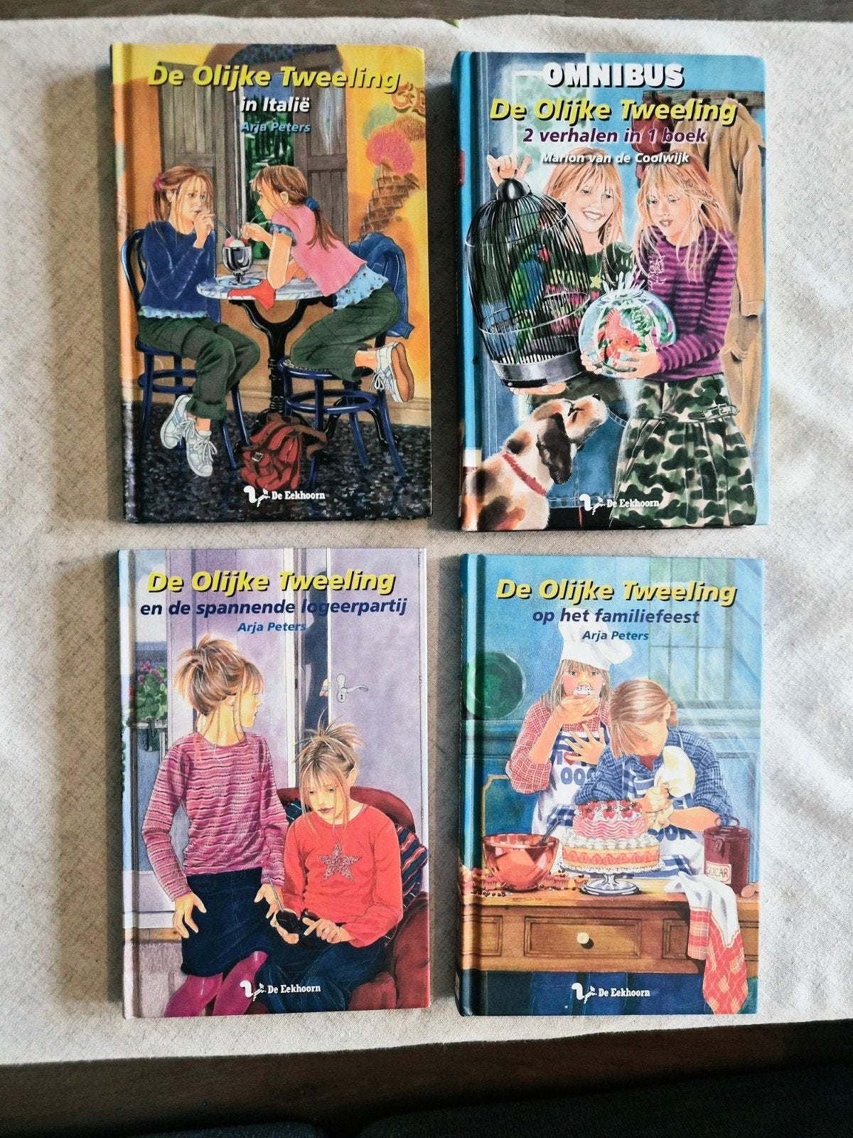 Gratis: De Olijke Tweeling Boeken - 4-delige set, Ophalen, Gelezen, Arja Peters, Fictie