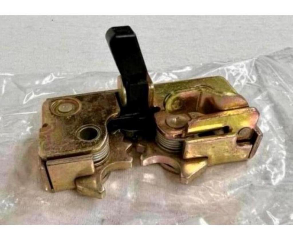 Ford New Holland tractor Deurslot deur-slot traktor Steyr, Ophalen of Verzenden, H, H, H