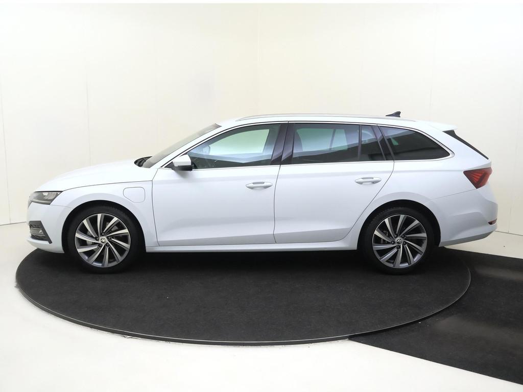 Skoda Octavia Combi 1.4 TSI iV PHEV Business Edition | SoH 9, 12 maanden, Stof, Gebruikt, Wit