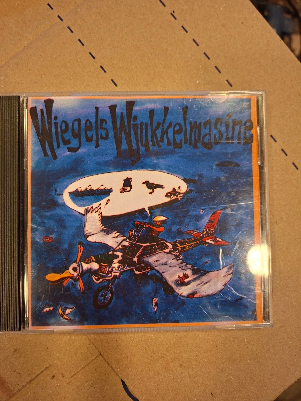 Wiegel's Wjukkelmasine CD - Friese muziek, Ophalen of Verzenden, Gebruikt, Album, Inclusief doosje