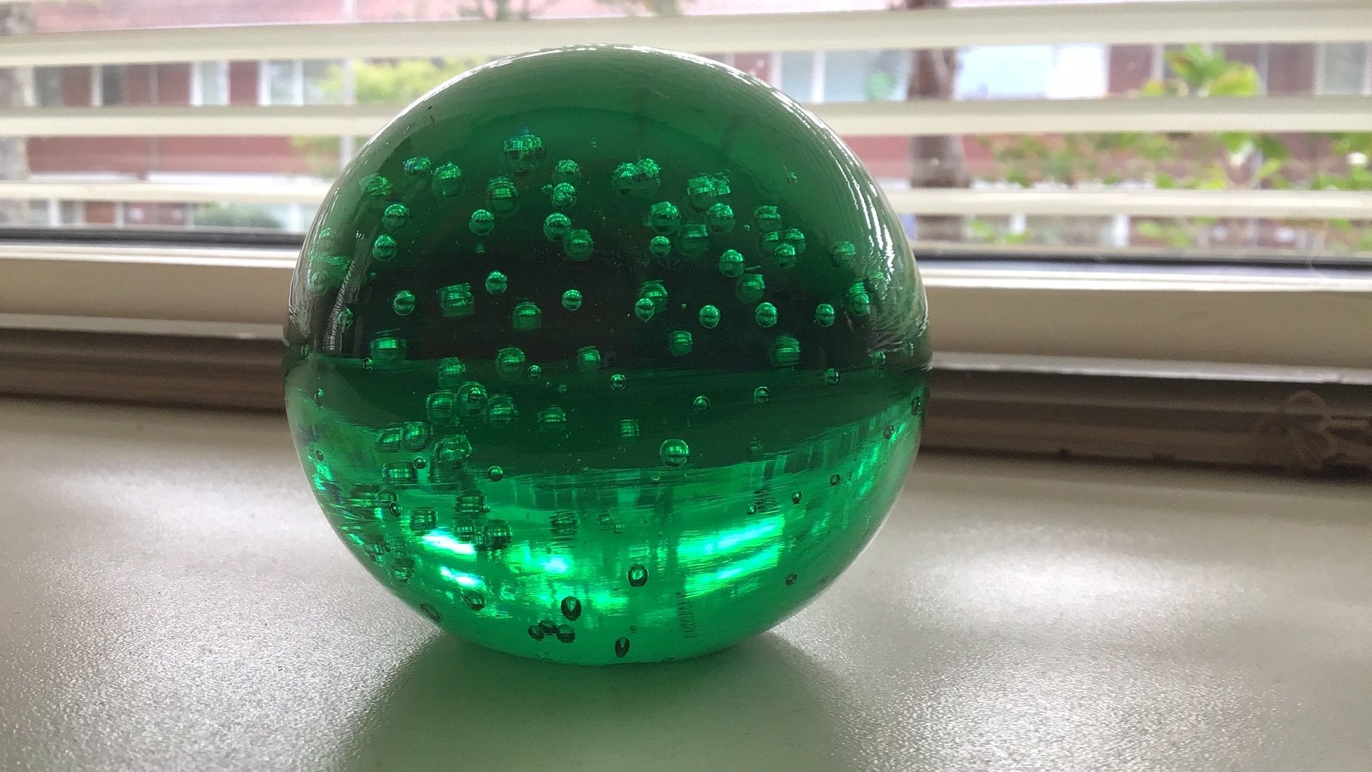 Groene presse papier bal met luchtbellen, Ophalen of Verzenden