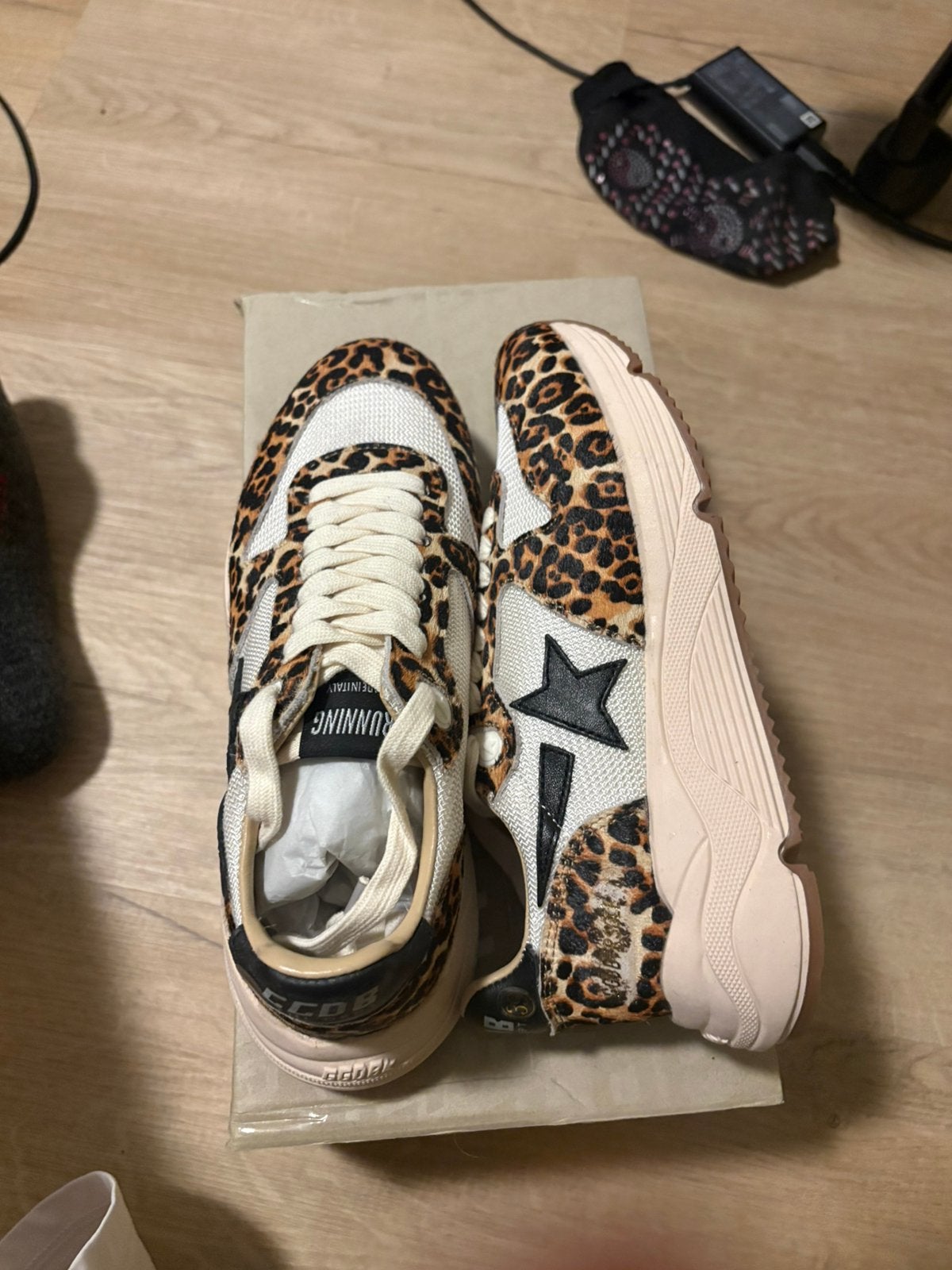 Golden Goose Leopard Star Sneakers – Maat 39 –, Wit, Nieuw, Ophalen of Verzenden, Sneakers of Gympen