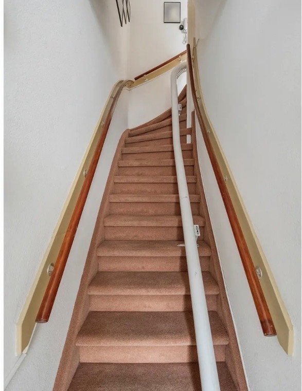 Traplift voor twee verdiepingen, Diversen, Trapliften, Ophalen, Gebruikt, Met bocht