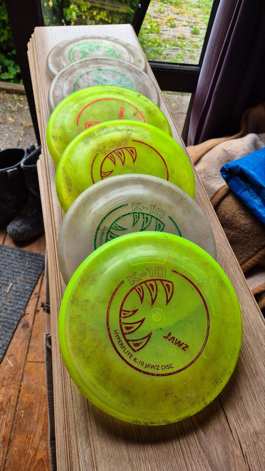 6x Jawz K-10 antibijt wedstrijd frisbee, Dieren en Toebehoren, Ophalen, Zo goed als nieuw, Behendigheidspeelgoed