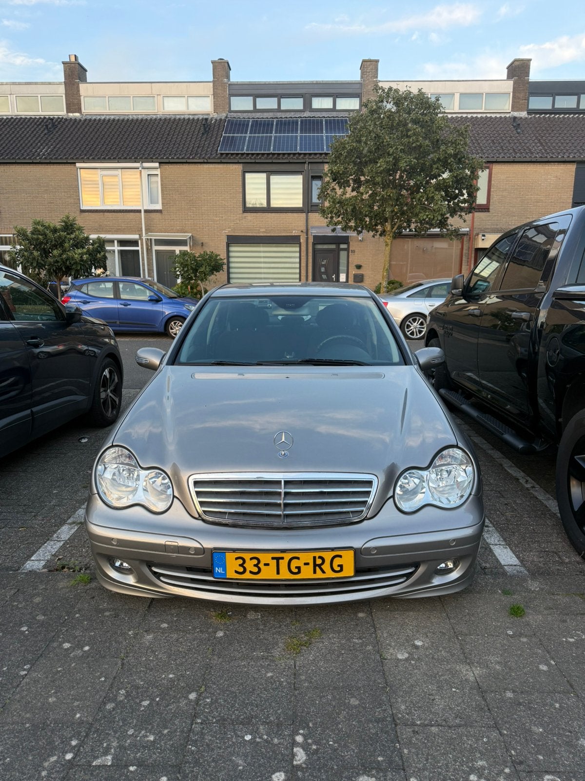 Mercedes-Benz C-Klasse 1.8 C180 Kompr Sedan AUT 2006 Grijs, Auto's, Automaat, Achterwielaandrijving, 1796 cc, Origineel Nederlands