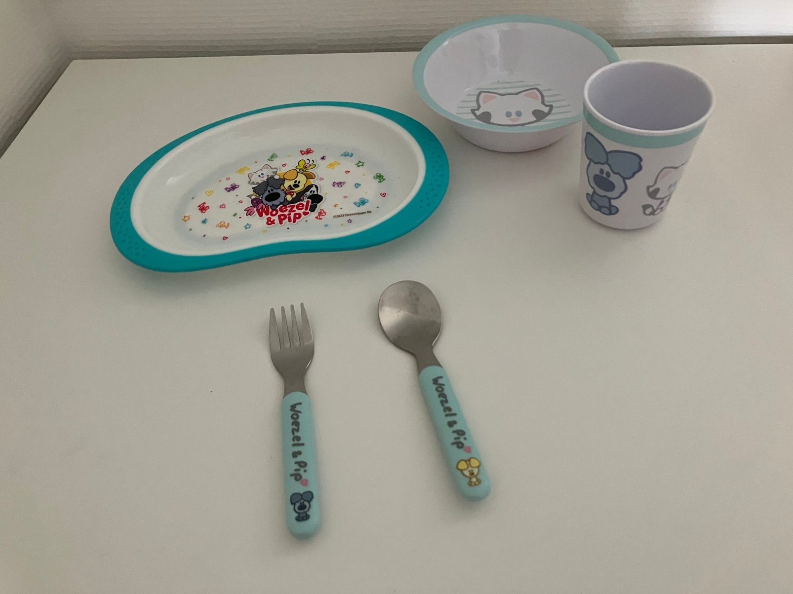 Nieuw woezel en pip eetset, Ophalen of Verzenden, Nieuw, Overige typen