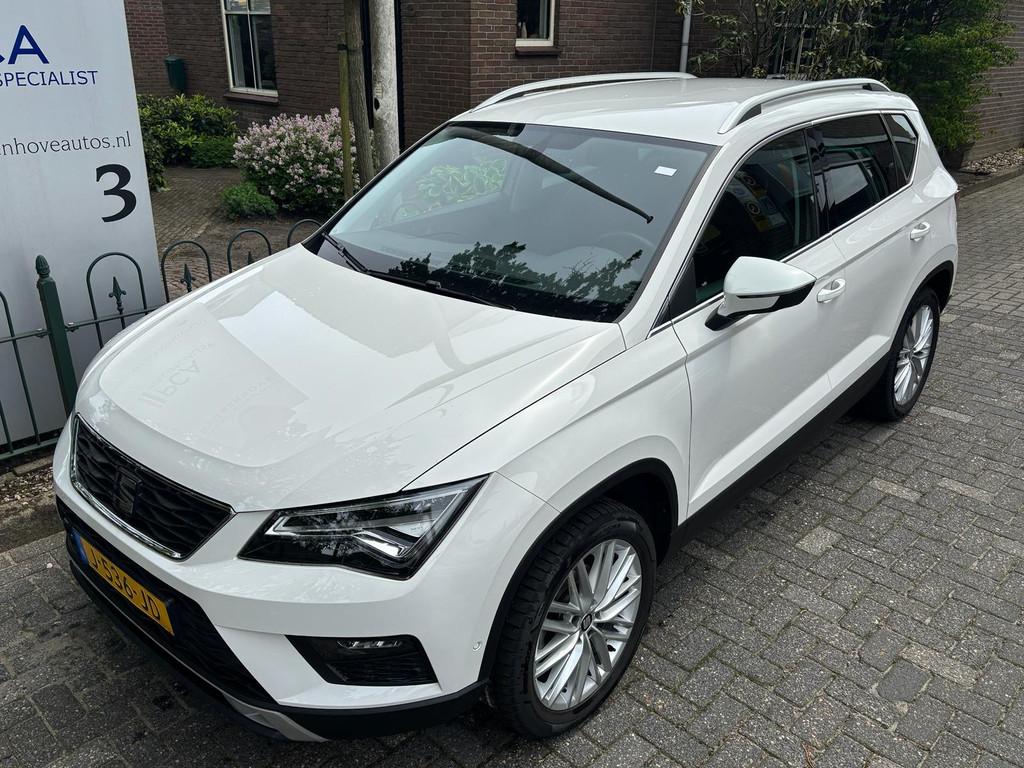 SEAT Ateca 1.5 TSI Automaat Business Intense (bj 2020), 12 maanden, Stof, 4 cilinders, Wit