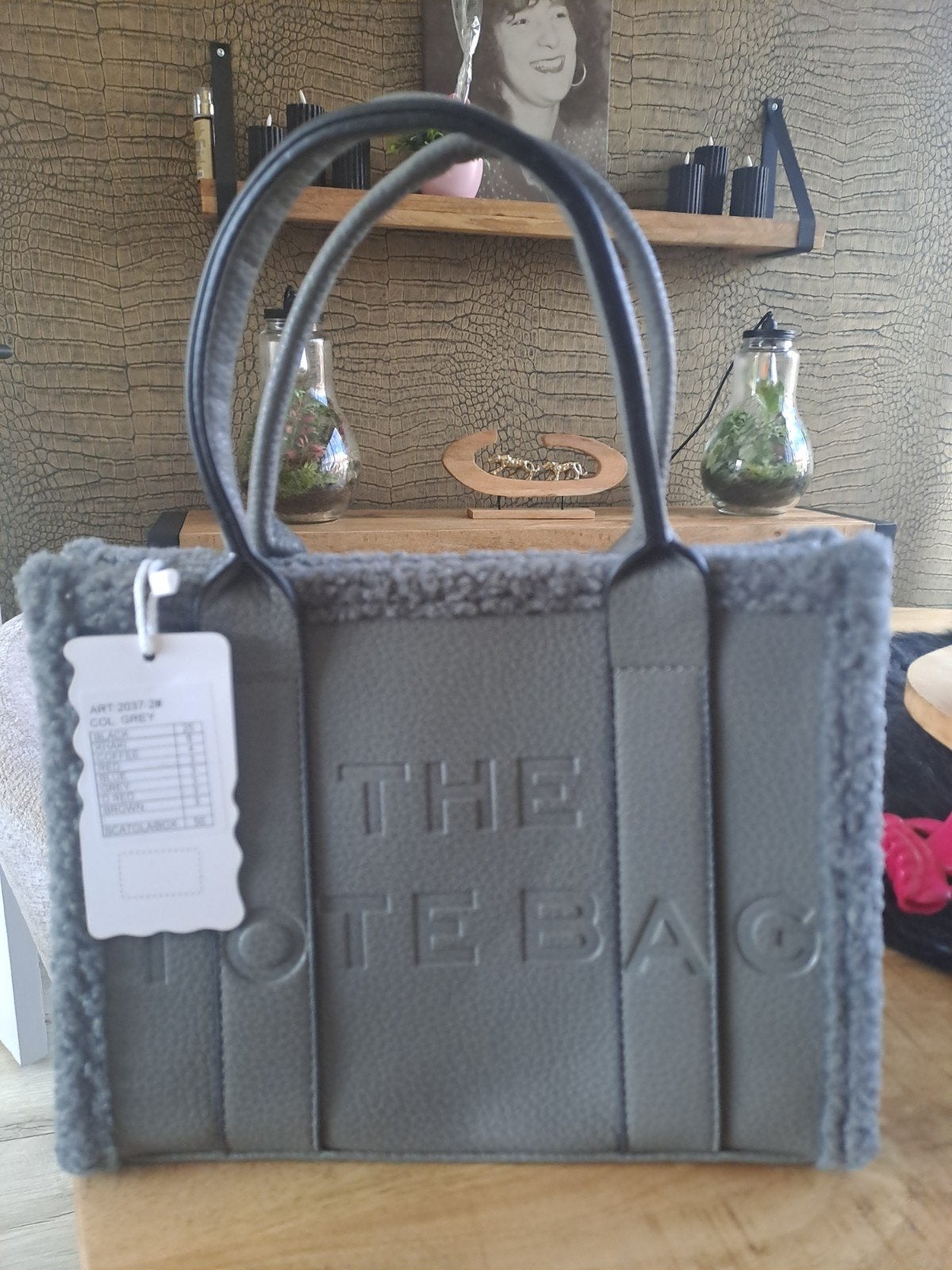 Stijlvolle Grijze Tote Bag met Teddy Details, Ophalen of Verzenden