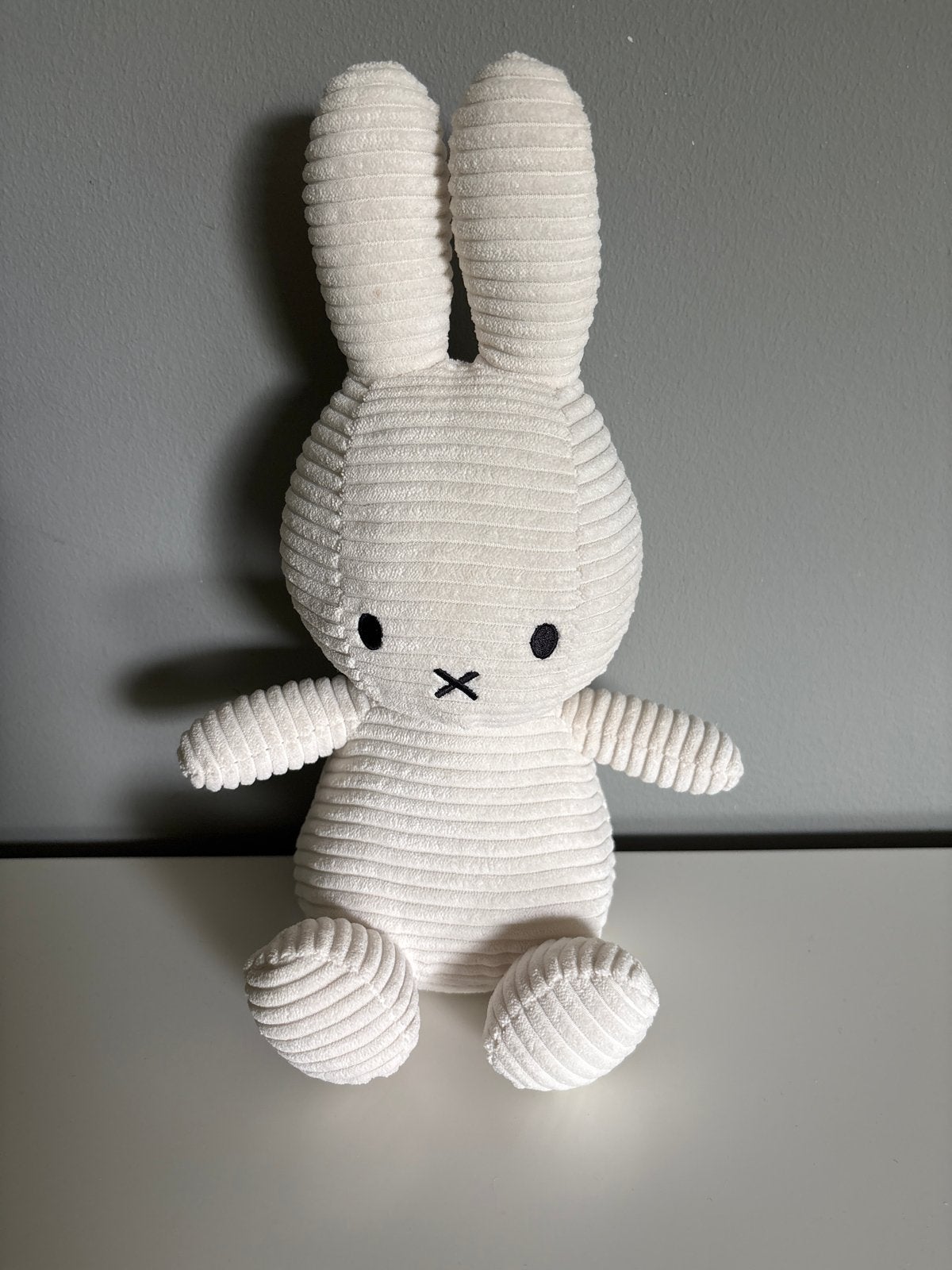 Nijntje knuffel wit ribstof, Overige merken, Konijn, Nijntje, Ophalen of Verzenden