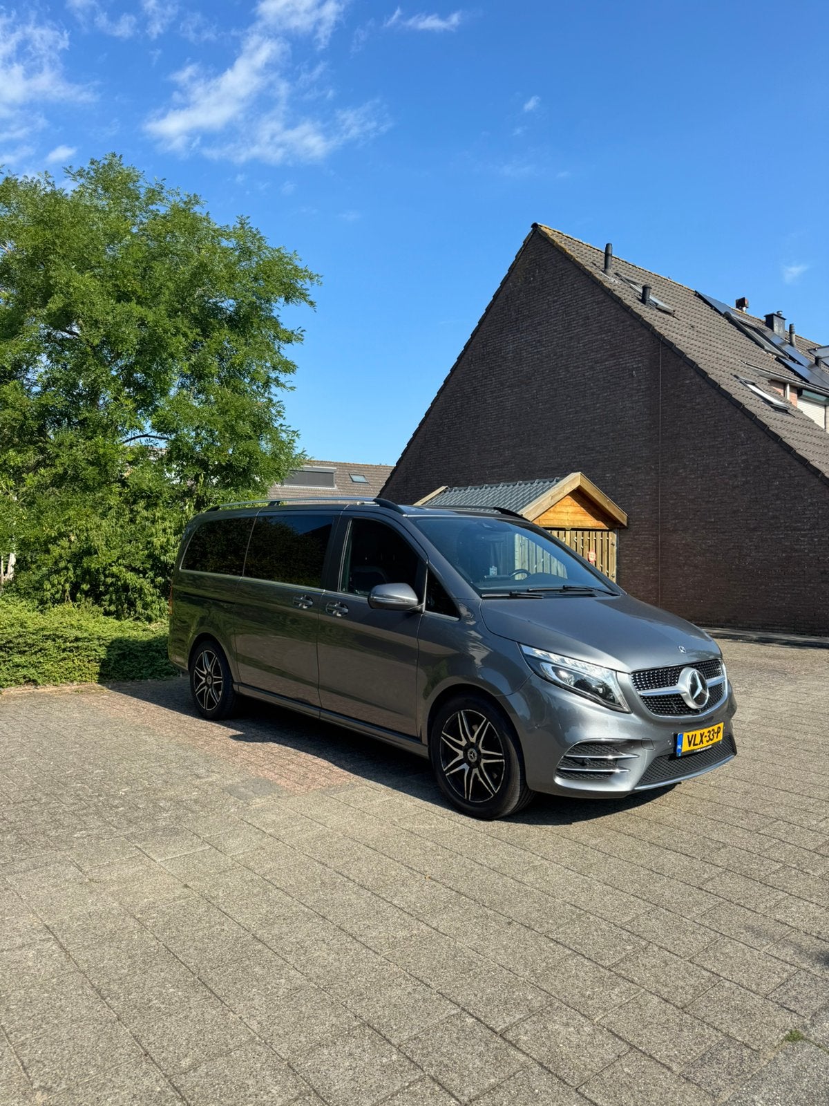 Mercedes-Benz V300  2021 Grijs moet nu weg !!!, 2500 kg, Diesel, Particulier, 2019 kg