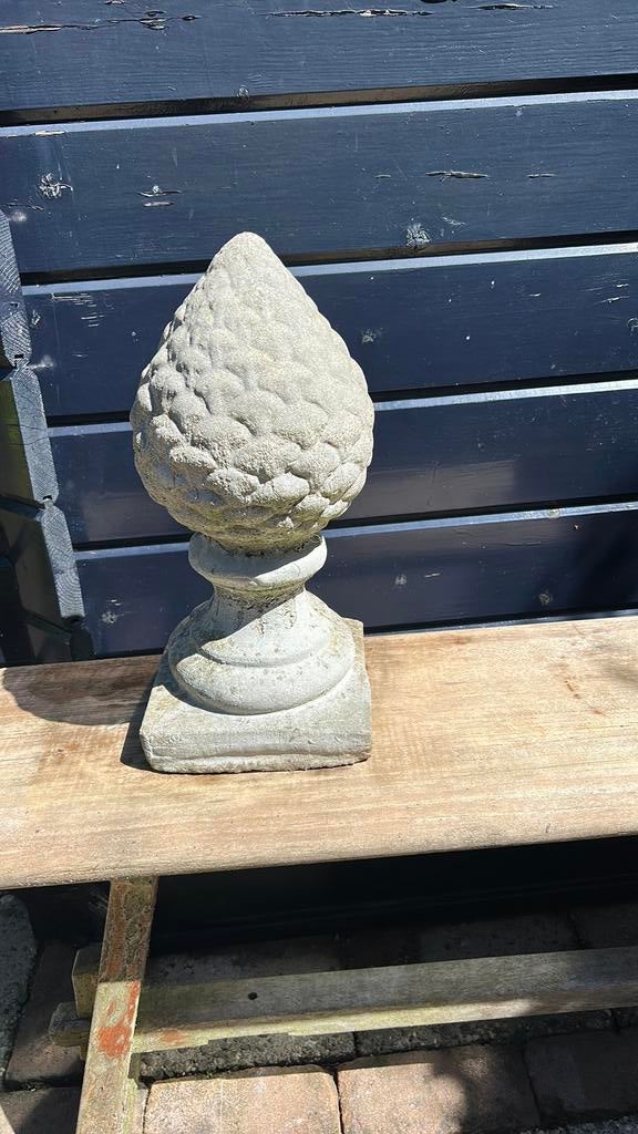 Brocante  Betonen eikel, Ophalen, Gebruikt, Overige materialen