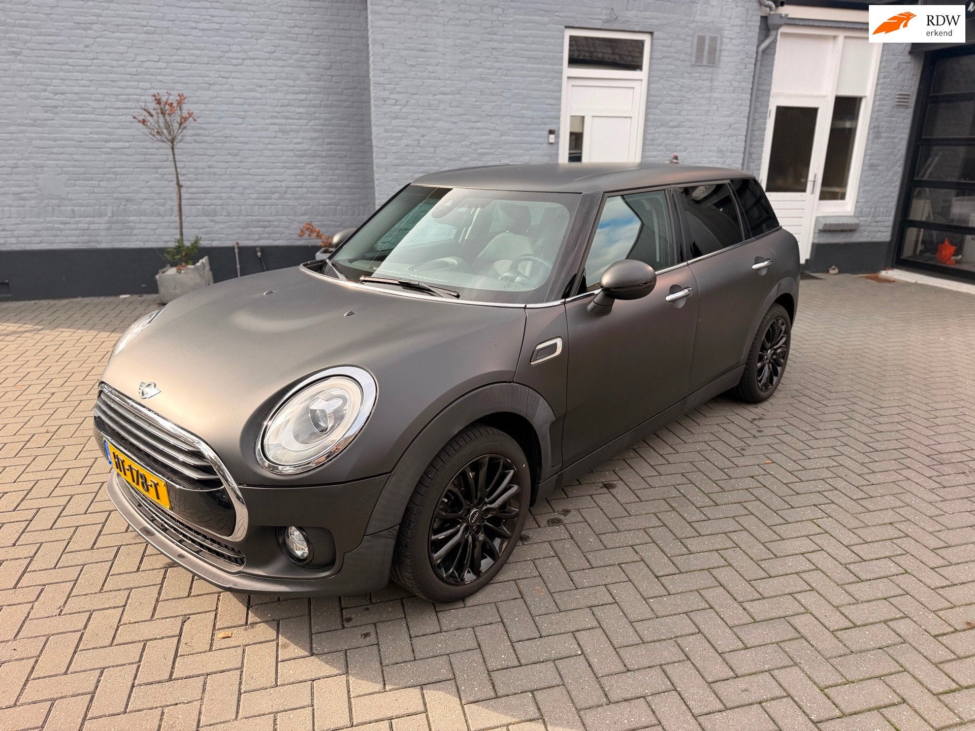 Mini Clubman 1.5 Cooper Business | AUTOMAAT | XENON |, Auto's, Dealer onderhouden, Gebruikt, Zwart, Origineel Nederlands