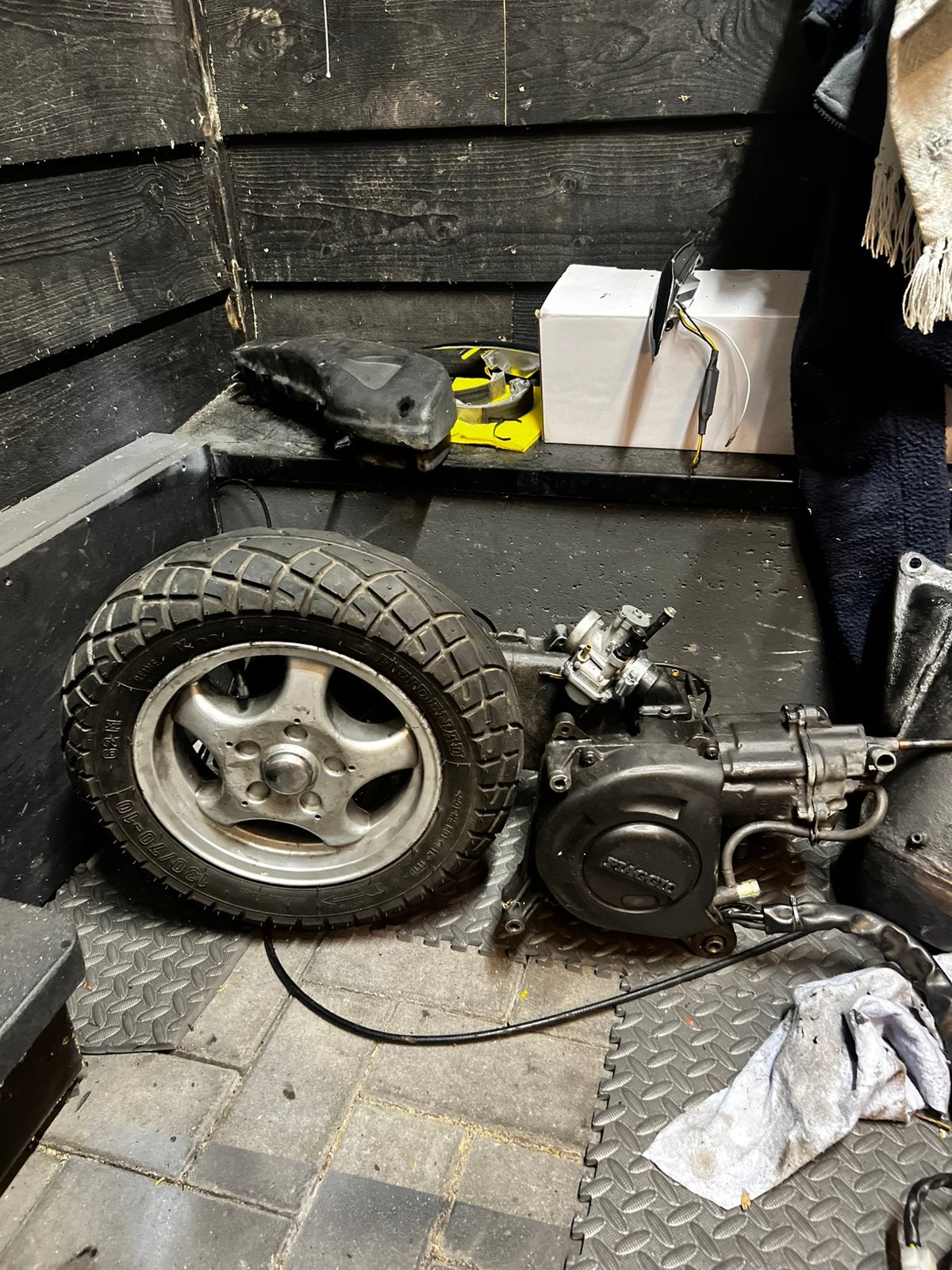 Hexagon 150cc motorblok, Motoren, Verzenden