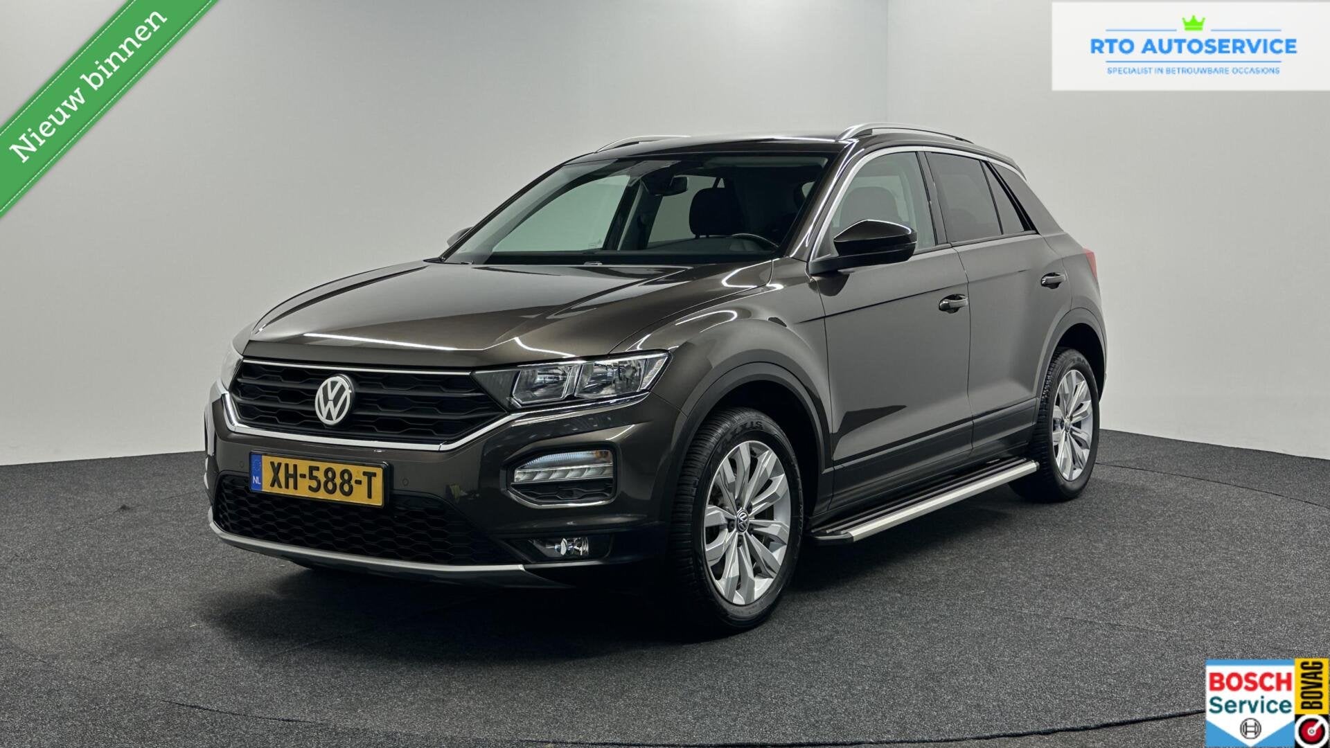 Volkswagen T-Roc 1.0 TSI Style Business CARPLAY NAVI ADAPTIE, Voorwielaandrijving, Stof, Euro 6, 116 pk