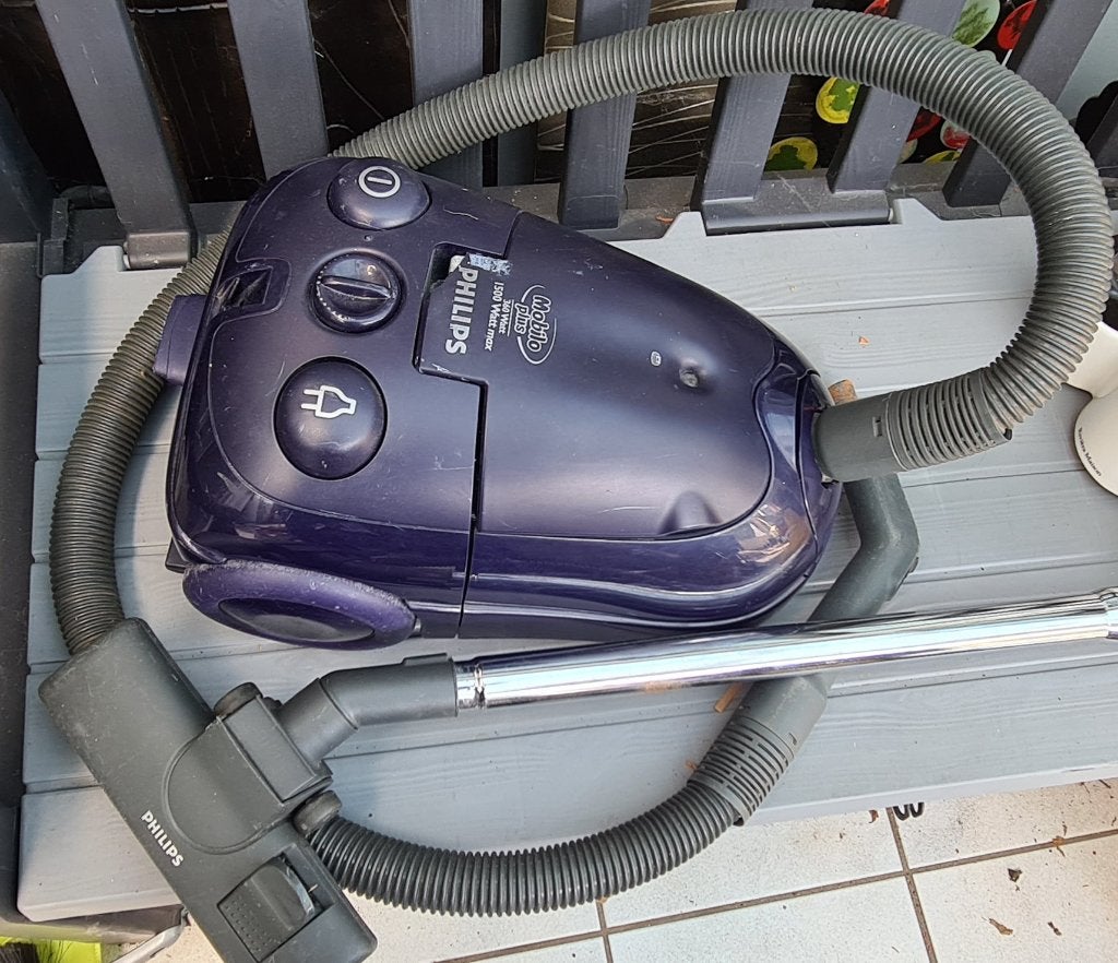 Philips Mobilo Plus 360 - 1500 Watt Stofzuiger - Werkt goed, Witgoed en Apparatuur, Stofzak, Gebruikt, Geschikt voor harde vloeren