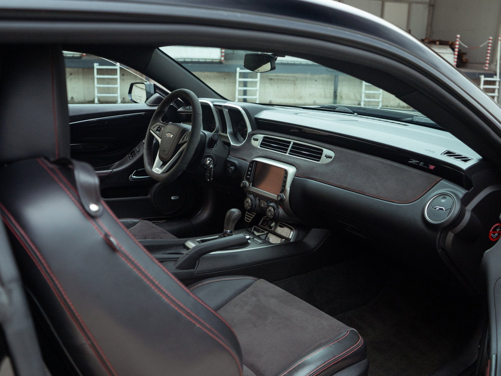 Chevrolet CAMARO ZL1 6.2 V8 Supercharged 580PK | Handgeschak, Auto's, Chevrolet, Euro 5, Gebruikt, Overige carrosserieën, Zwart
