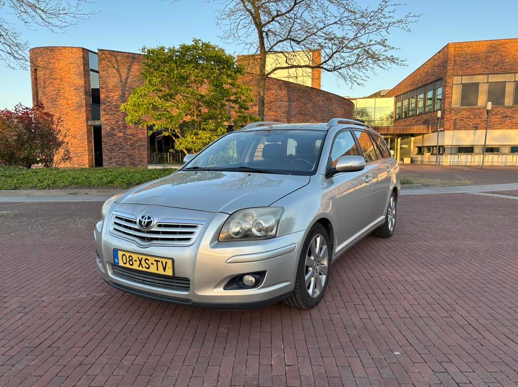 Toyota Avensis 2.0 16V VVT-i Luna Business Wagon 147PK 2007, Voorwielaandrijving, 1998 cc, Stof, Avensis