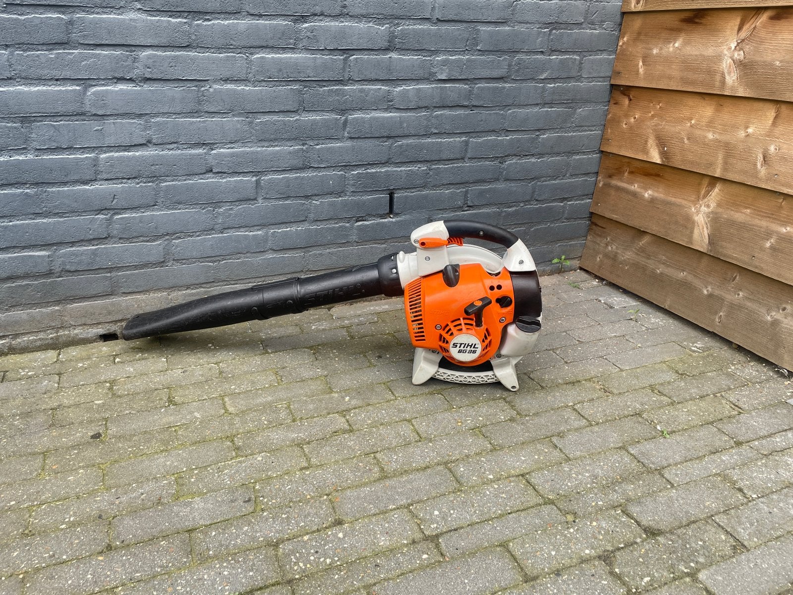 Bladblazer Stihl BG86, Ophalen of Verzenden, Zo goed als nieuw, Benzine
