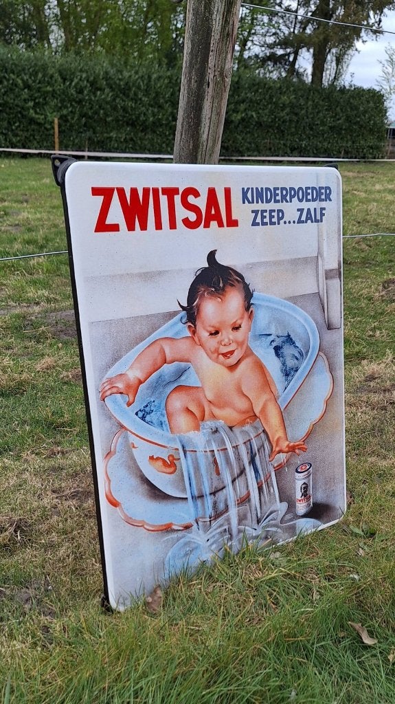 Emaile reclame bord van Zwitsal kinderpoeder zeep...zalf., Reclamebord, ., Ophalen of Verzenden, Zo goed als nieuw