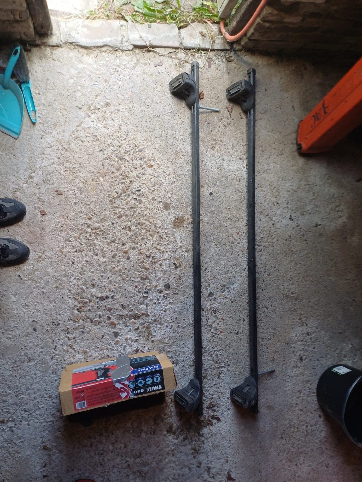 Thule 960 dakdragers met voetenset (Foot Pack), Auto diversen, Ophalen, Gebruikt