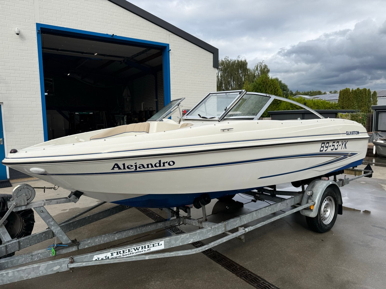 Glastron mx175 Speedboot met trailer! Uitstekende staat!, Ophalen, Overige merken, Gebruikt, Binnenboordmotor