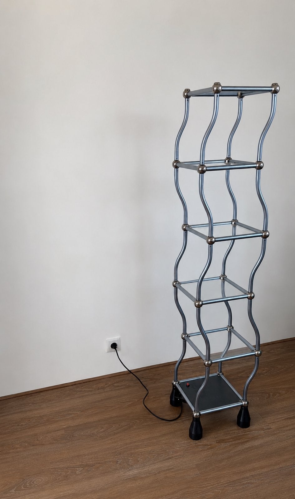 Bewegende dansende kast vitrinekast design vintage space age, Ophalen, Zo goed als nieuw, 25 tot 50 cm