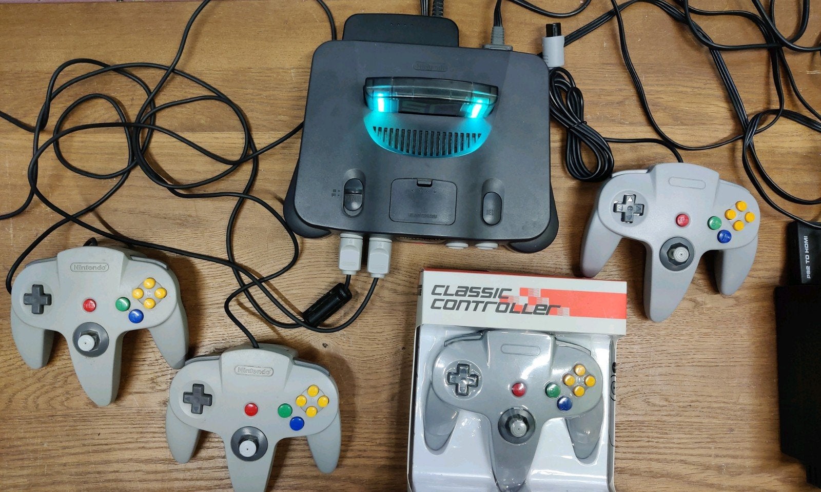 Nintendo 64 met SC64 Flashcart en 4 controllers, Spelcomputers en Games, Ophalen of Verzenden, Gebruikt, Met 3 controllers of meer
