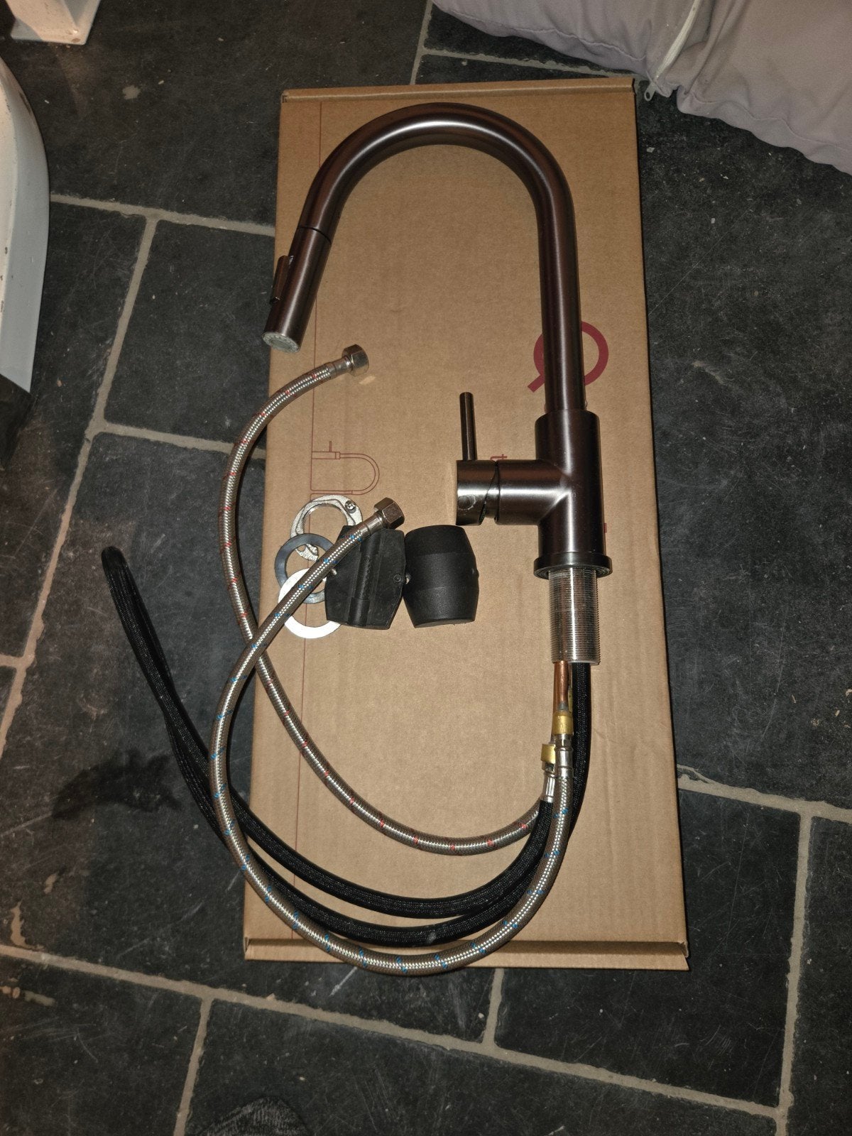 Keukenkraan met Uittrekbare straal en sproei Gun Metal Kleur, Gebruikt, Onbekend, Ophalen of Verzenden, Onbekend