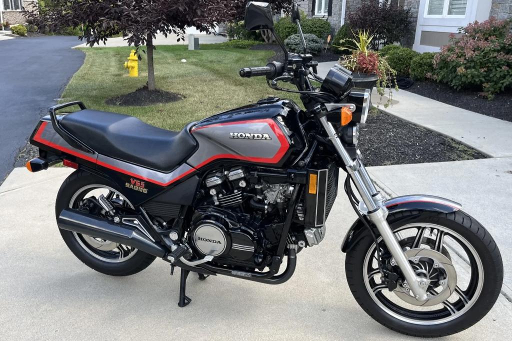 SUCHE! Honda VF 1100 Sabre, Kawasaki ZL 900, Yamaha XJ 1100, Motoren, Particulier, 4 cilinders, Chopper