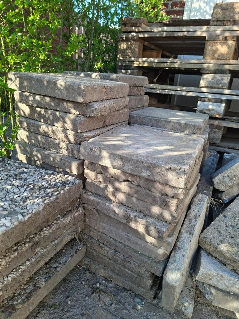 Tegels 30x30 en 60x40, alles in 1 of in delen., Tuin en Terras, Tegels en Klinkers, Ophalen, Gebruikt, Terrastegels