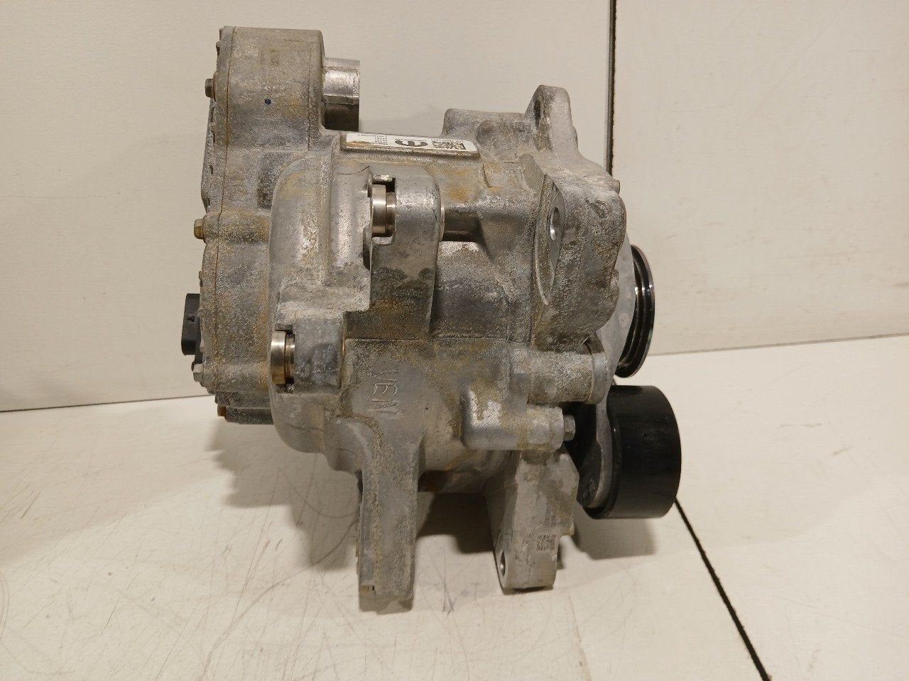 Dynamo Jeep Compass, Auto-onderdelen, Jeep, Onderdelen@venauto.nl, Van der Ven Autorecycling B.V., Gebruikt