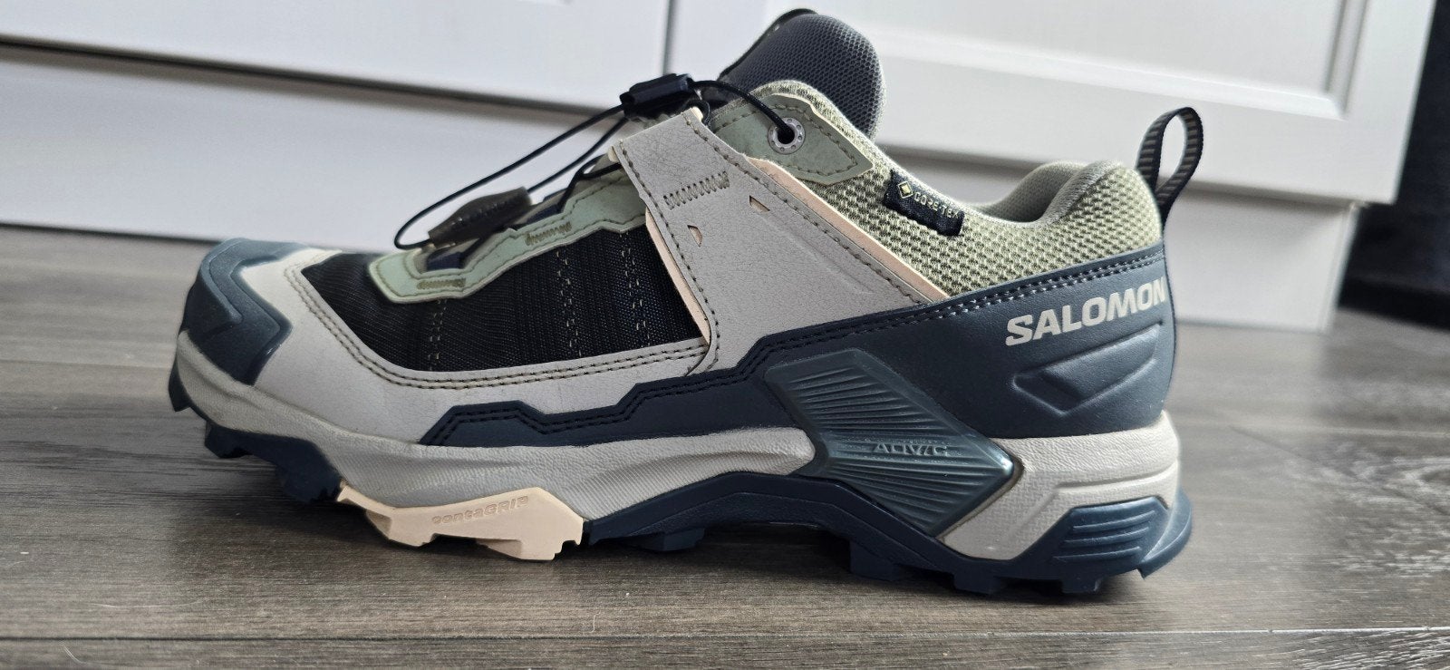 Salomon x ultra 5    gore-tex    maat 38 2/3, Ophalen of Verzenden, Zo goed als nieuw, Schoenen