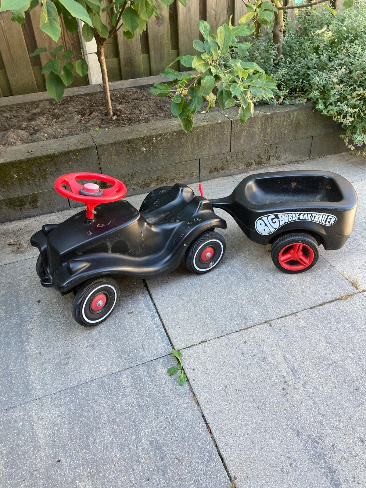 Big Bobby Car Zwart met aanhanger, Ophalen, Gebruikt, Loopvoertuig