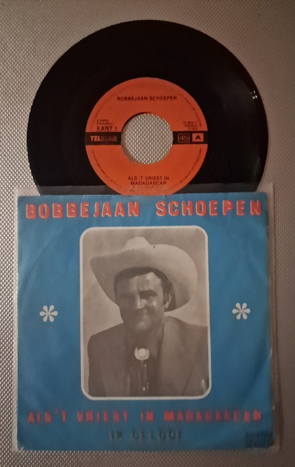 Bobbejaan Schoepen - Als 't vriest in Madagascar (7 inch), Gebruikt, Originele persing, 7 inch, EP