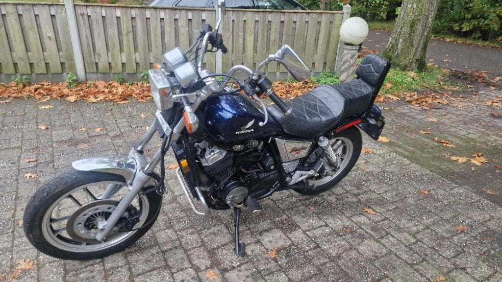 Honda vt500c shadow  opknapper, Motoren, 2 cilinders, Gebruikt, Meer dan 35 kW, Handgeschakeld