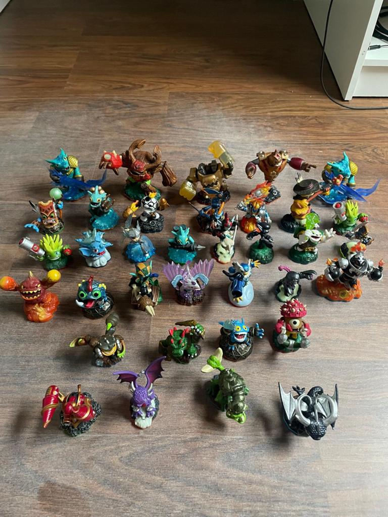 Grote Skylanders collectie met figuren en portalen, Avontuur en Actie, Gebruikt, Verzenden, 1 speler