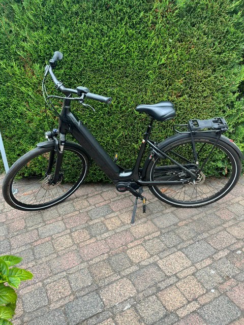 CUBE SUPREME HYBRID 50S ( nieuwe acculader en 1453 km), Fietsen en Brommers, Elektrische fietsen, Ophalen, Gebruikt, 47 tot 51 cm